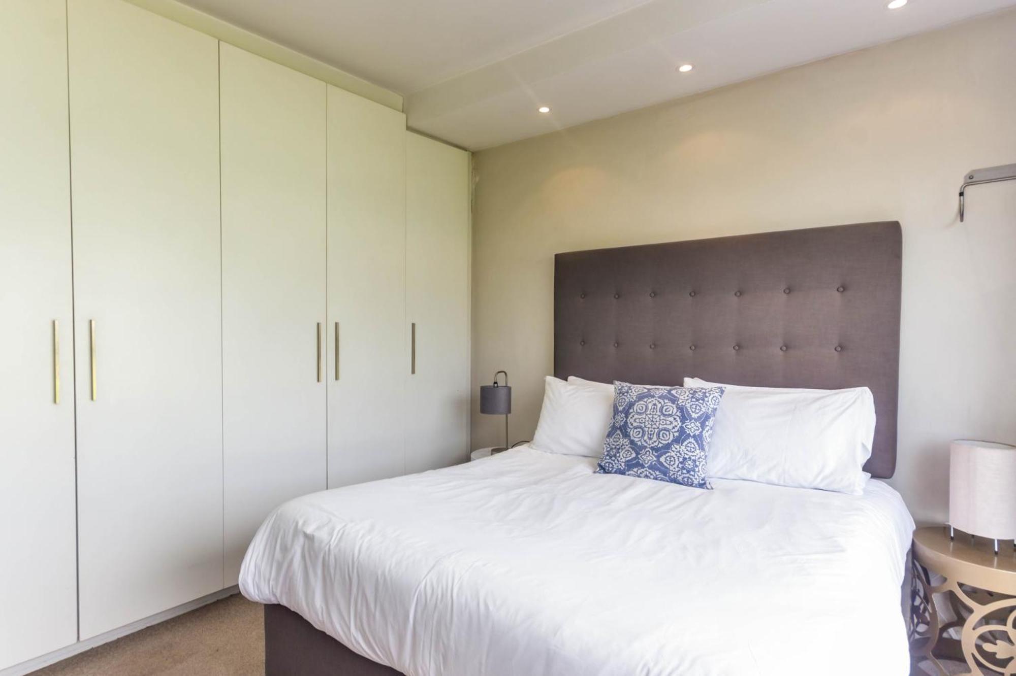 Mouille Point Apartments 케이프타운 외부 사진